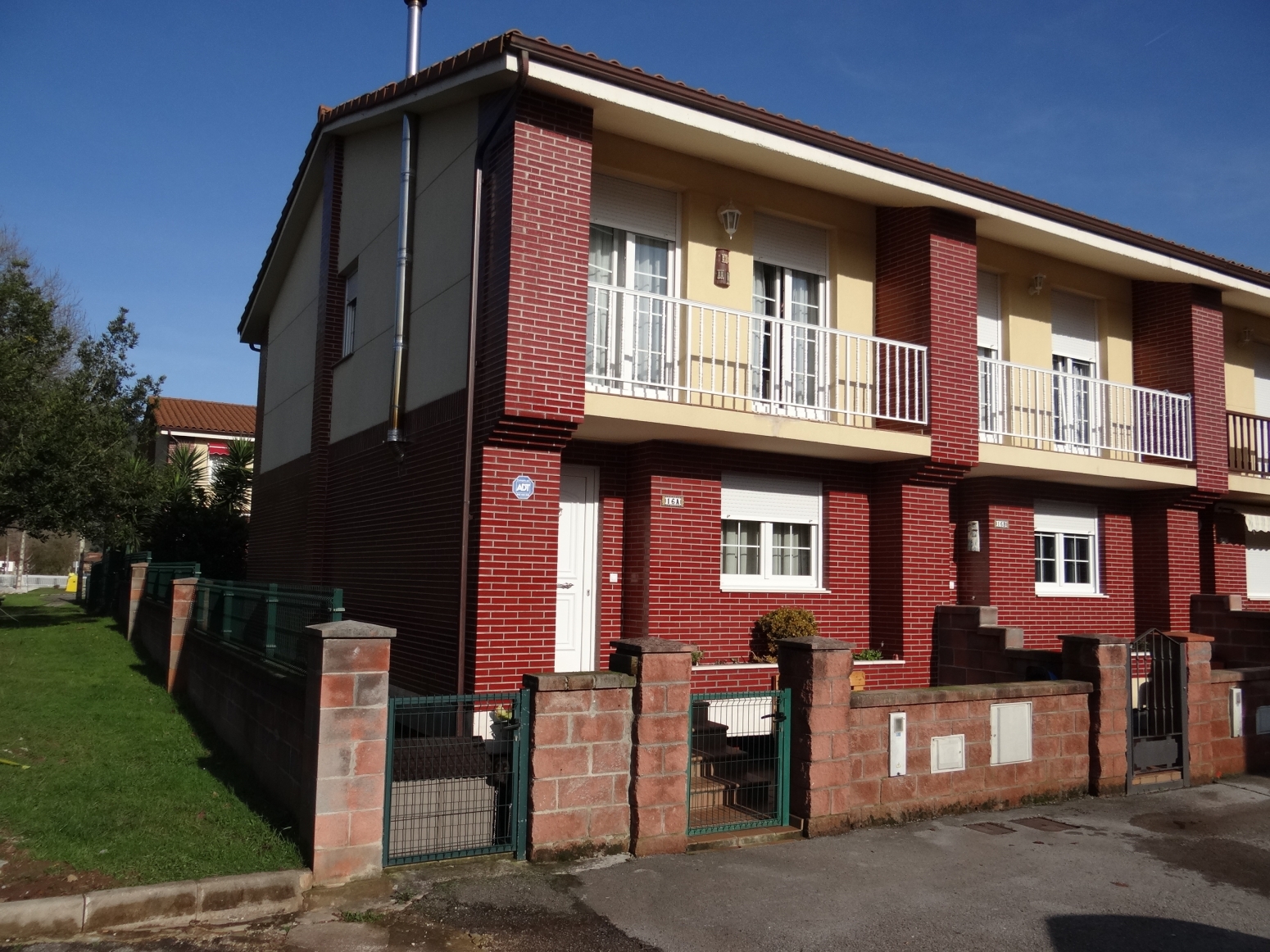 4 Casas Que Deberas Comprar Con Jardn en Cantabria